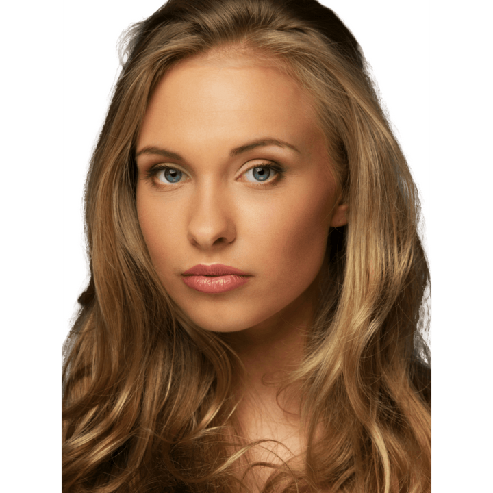Blonde Beauty Russian Long Wig,,Perruques RL Moda Wigs Inc..